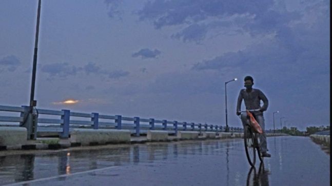 Cyclone Asani: Andhra Pradesh issues red warning, braces for storm