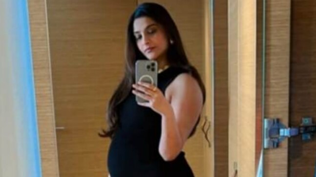 Pregnant Sonam Kapoor flaunts baby bump in black bodycon dress in new pic