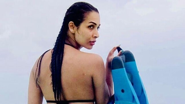Malaika Arora sets internet on fire as she goes snorkelling in bikini. See throwback pic - Vimarsana News