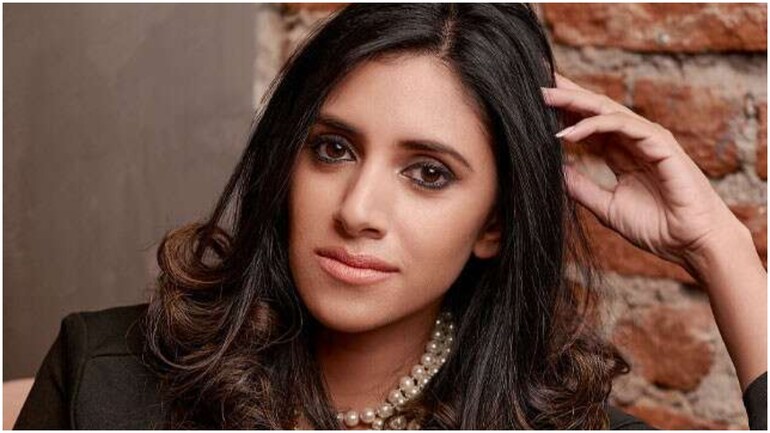 Celebrity fashion designer Prathyusha Garimella found dead in Banjara Hills  apartment - Lifestyle News