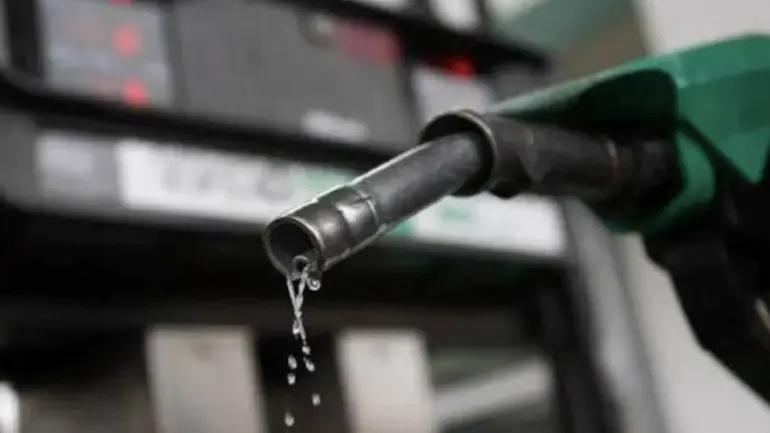 Petrol price increased by Rs 24 per litre in Pakistan, hits record high at Rs 233.89 From June 16, the petrol will be sold at Rs 233.89 per litre and diesel at Rs 263.31, kerosene oil will be sold for Rs 211.43, and the price of light diesel oil will be Rs 207.47 in Pakistan.
