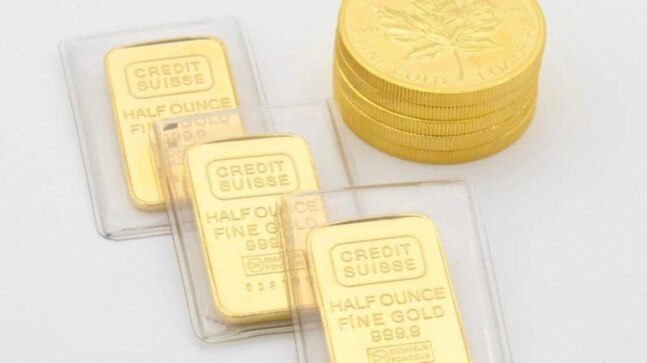 Gold, silver prices surge; Yellow metal trades above Rs 51,000 - Vimarsana News