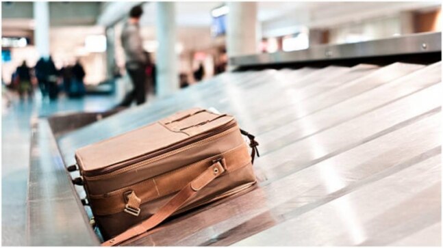 Pakistan woman gets back lost bag after 3 years. Her story will surprise you - Vimarsana News