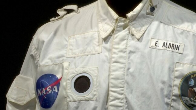 Buzz Aldrin's flight jacket that he wore on first mission to Moon sold for $2.8 million - Vimarsana News