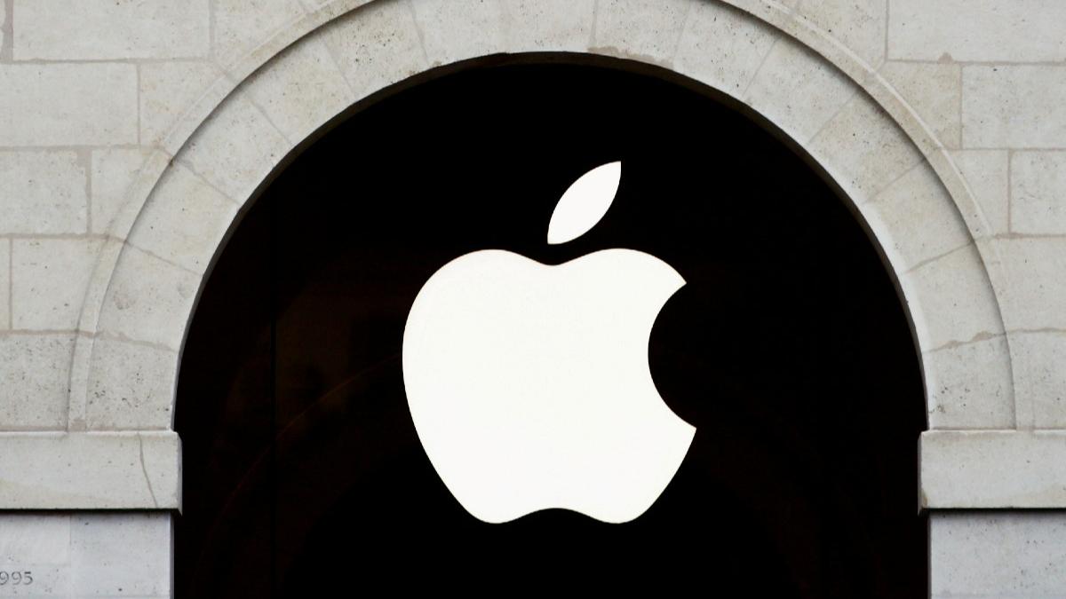 After Google, Apple may slowdown hiring until 2023 to cut costs