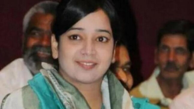 Delhi Police moves high court challenging Ishrat Jahan's bail in 2020 riots case - Vimarsana News