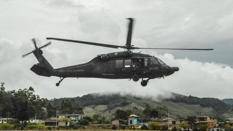 14 dead in Black Hawk chopper crash in Mexico after drug lord's arrest -  World News