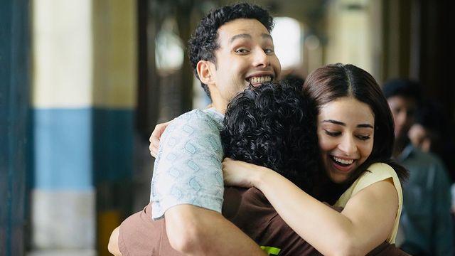 It's a wrap for Ananya Panday, Siddhant Chaturvedi's Kho Gaye Hum Kahan. See pic