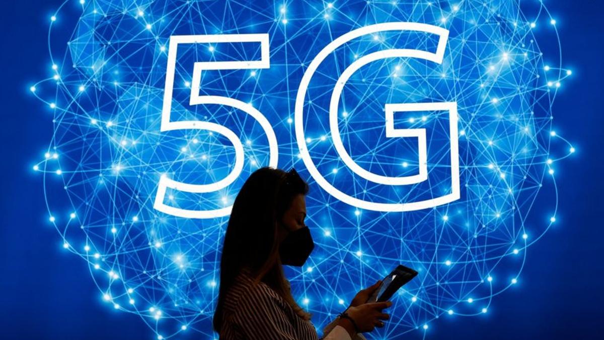 Will 5g best sale need new phones