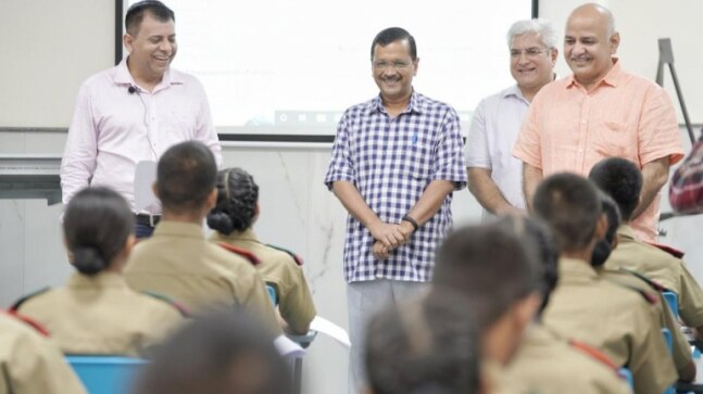 Delhi CM Arvind Kejriwal inaugurates Shaheed Bhagat Singh Armed Forces Preparatory School - Vimarsana News
