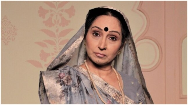 Ketki Dave resumes work 2 days after husband Rasik's death