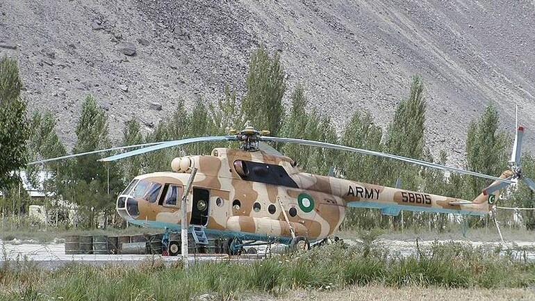 Un helicóptero que transportaba a 6 oficiales del ejército pakistaní se estrelló en Baluchistán