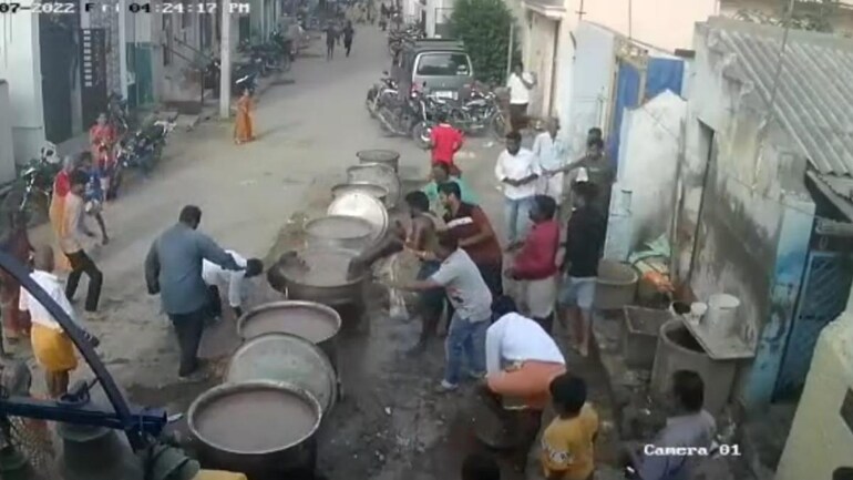 A man died of burn injuries after he fell into a pot of boiling porridge in Tamil Nadu's Madurai.  A man died of burn injuries after he fell into a pot of boiling porridge in Tamil Nadu's Madurai.