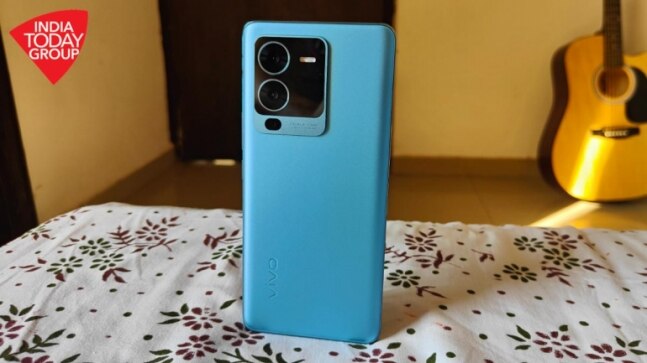 Vivo V25 Pro review: Sleek design and good camera - Vimarsana News