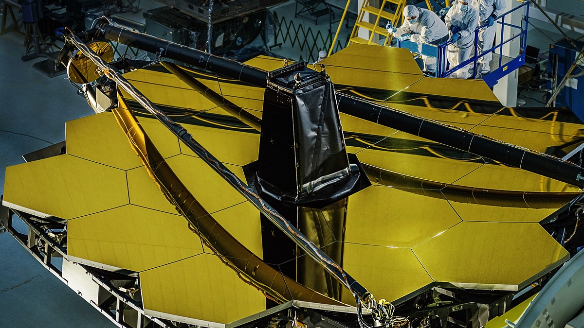 James Webb Telescope Damaged In Space Science Ops Paused India Today James Webb Telescope Damaged In Space Science Ops Paused India Today