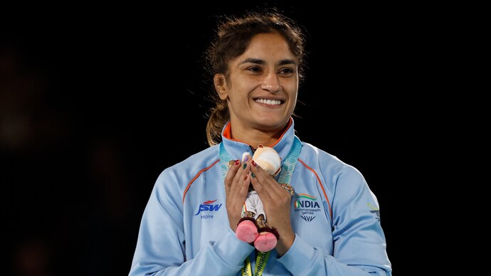 Vinesh Phogat hits out at critics after World Championship bronze: Athletes are humans. Courtesy: Reuters Vinesh Phogat hits out at critics after World Championship bronze: Athletes are humans. Courtesy: Reuters