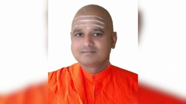 Lingayat seer found hanging at Sri Guru Madiwaleshwar mutt in Karnataka