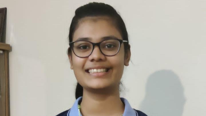 'Constant support from parents helped me in cracking JEE Advanced 2022', says Tanishka, AIR 16, female topper