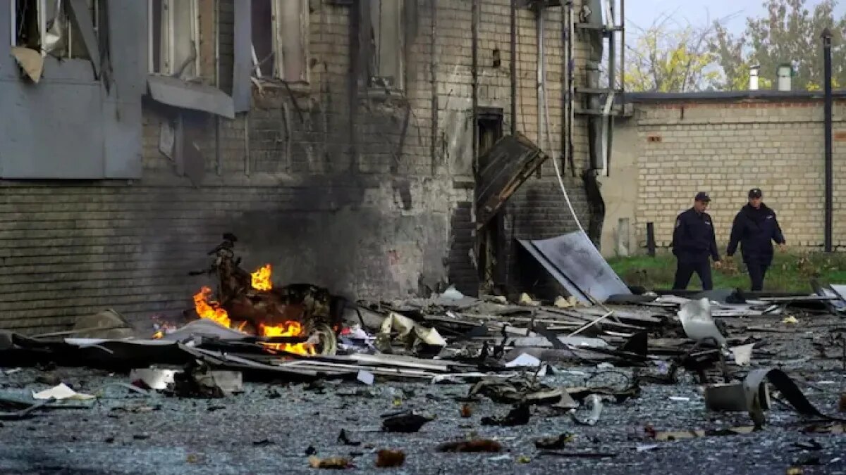 UN nuclear watchdog to verify 'dirty bomb' claim by Russia as battle looms over Ukraine's Kherson | 10 points - Vimarsana News