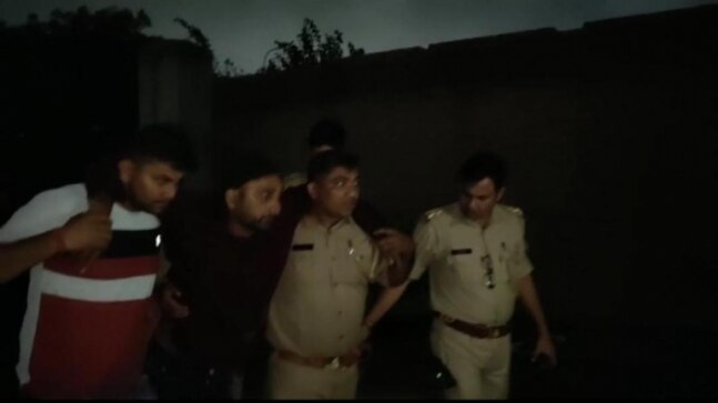 Serial snatcher shot in leg by cops during encounter in Noida