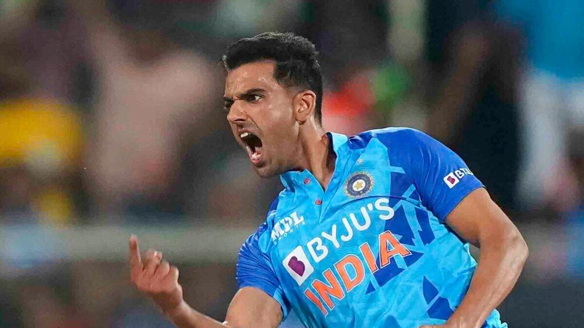 India vs South Africa: Deepak Chahar not running out Tristan Stubbs at  non-striker's end leaves fans divided - Sports News