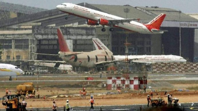 No flights will take off or land at Mumbai airport for repair and maintenance work on both its runways. (File photo: PTI) Mumbai airport