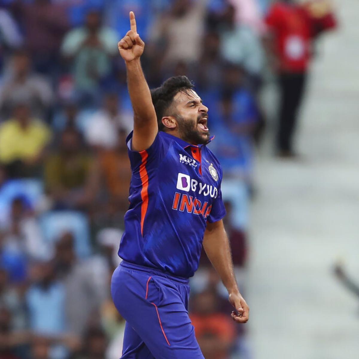Shardul Thakur eyes 2023 50-over World Cup spot after missing T20 WC berth:  Lot of cricket still left in me - India Today