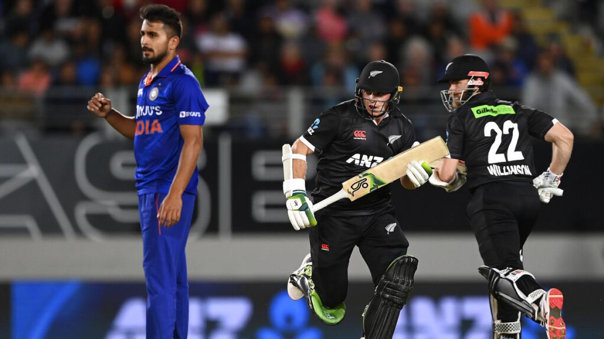 NZ vs IND, 2nd ODI: Can IND halt their 5-match losing streak against Black Caps? Courtesy: AP