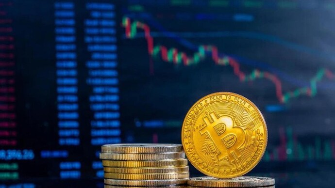 Crypto prices today: Bitcoin and top altcoins surge, meme coins and metaverse tokens in green