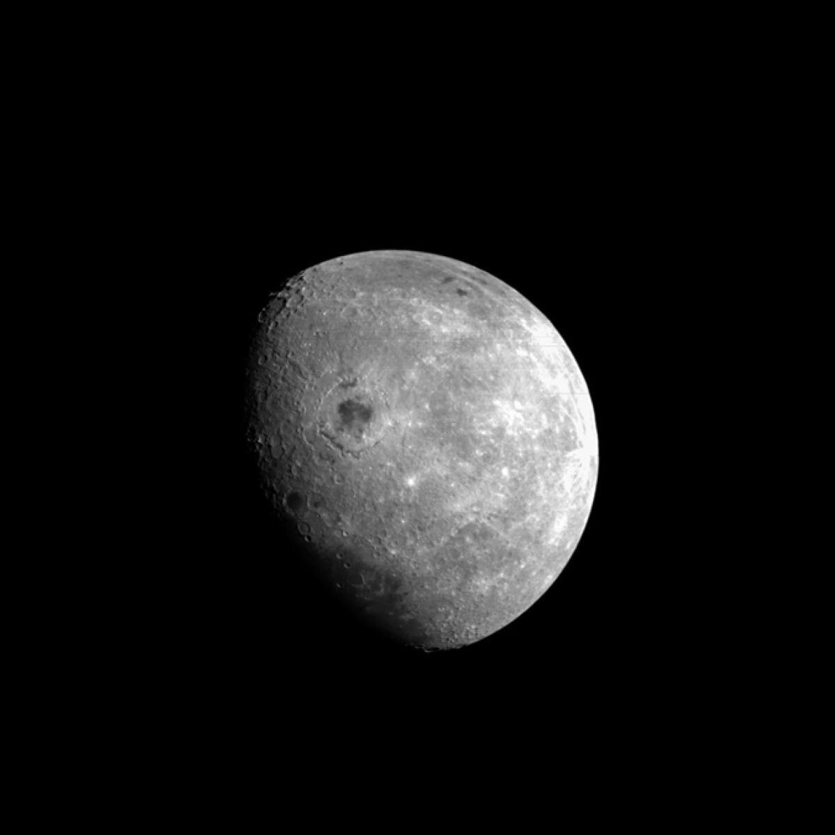 moonです moon_artemis_0-one_one.jpg?