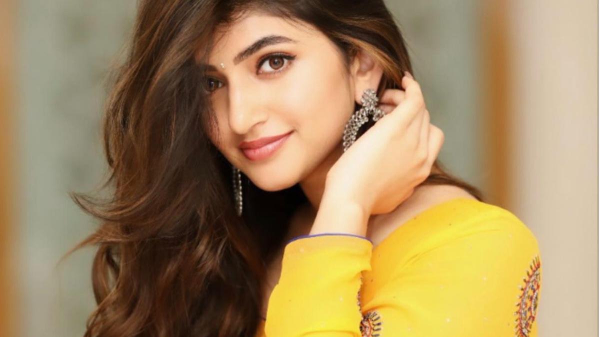 Young heroine Sri Leela who made critical comments on Balakrishna