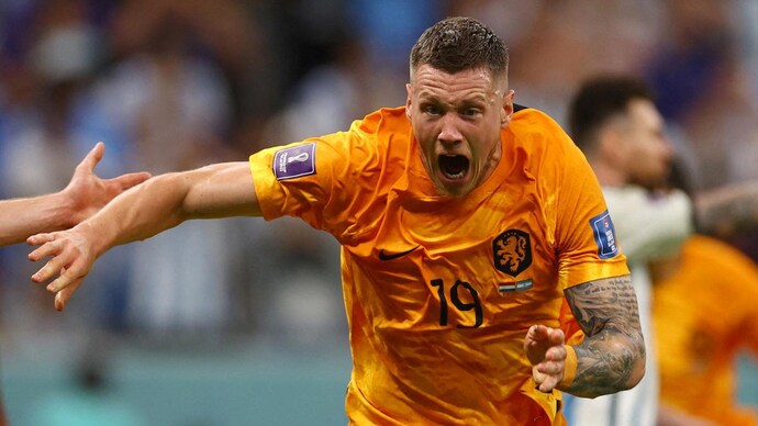 Manchester United sign Wout Weghorst on loan from Burnley (Reuters)
