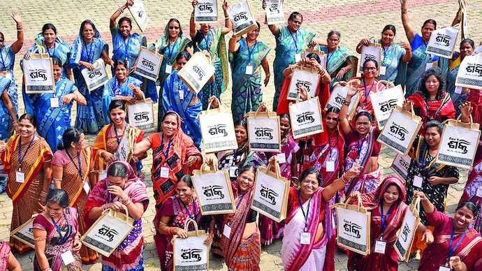 SHG members at a Mission Shakti training camp in Bhubaneswar; (Photo: Arabinda Mahapatra)