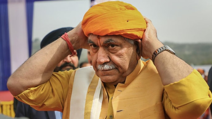 J&K admin accords top priority to security of Kashmiri Pandits: LG Manoj Sinha - India Today