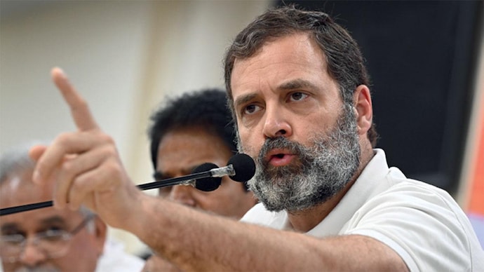 Rahul Gandhi addresses the media at the Congress HQ, Mar. 25; (Photo: Chandradeep Kumar) Rahul Gandhi addresses the media at the Congress HQ, Mar. 25; (Photo: Chandradeep Kumar)