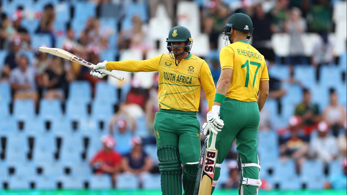 South Africa record highest successful T20 run-chase, beat West Indies to level series 1-1. Courtesy: Reuters