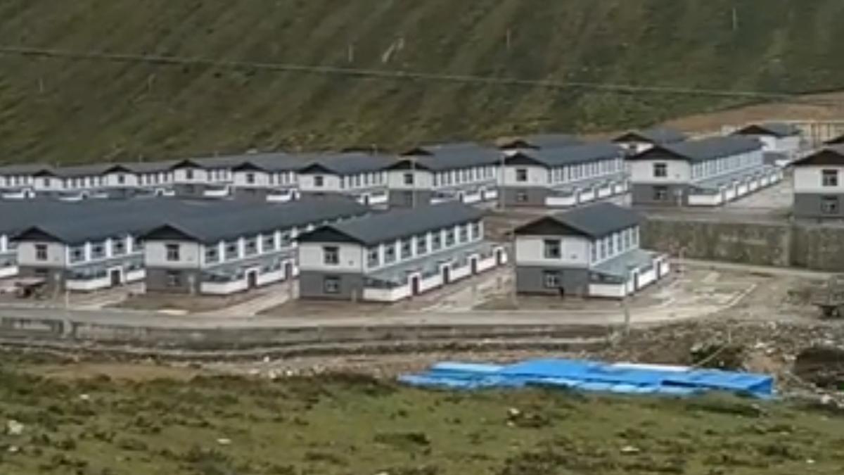 Massive Chinese build-up near Doklam rings alarm bells in Indian military - Vimarsana News