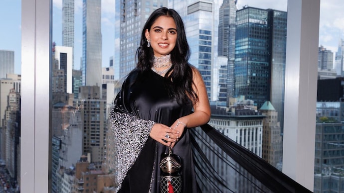 Isha Ambani Biography | ईशा अंबानी जीवनी Isha Ambani Biography