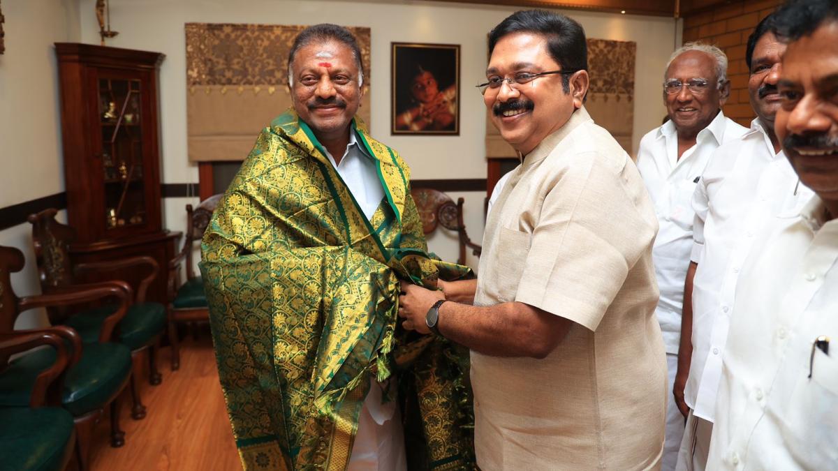OPS meets Dhinakaran, says aim to retrieve AIADMK from 'selfish forces' - India Today