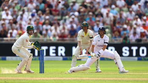 Former England captain Michael Vaughan has heaped praise on Joe Root, saying he will be the glue for England this summer. England is currently facing Australia in the first Test of the five-match Ashes series at Edgbaston in Birmingham.  Former England captain Michael Vaughan has heaped praise on Joe Root, saying he will be the glue for England this summer. England is currently facing Australia in the first Test of the five-match Ashes series at Edgbaston in Birmingham.