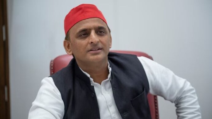 BJP सांसद सुब्रत पाठक सहित 6 कार्याकर्ताओं के खिलाफ मामला दर्ज, अखिलेश यादव ने पूछा- कब होगी गिरफ्तारी-Case registered against 6 workers including BJP MP Subrat Pathak, Akhilesh Yadav asked - when will be arrested