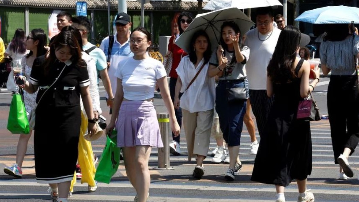 Beijing upgrades hot weather alert to highest level as heat wave shatters records - India Today