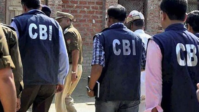 mandi CBI action 2postmasters