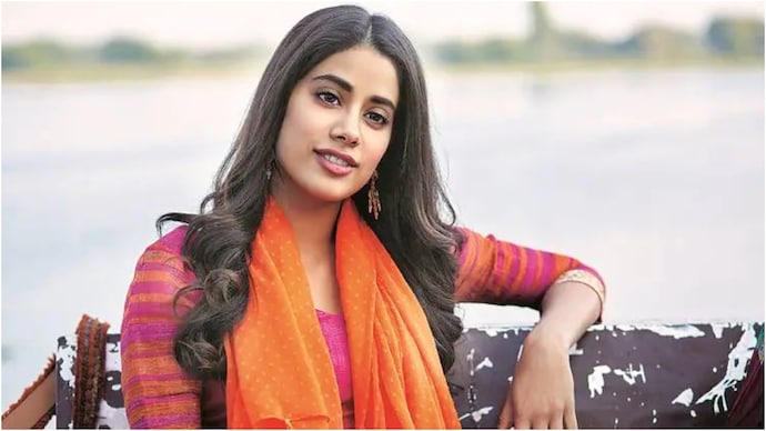 When Janhvi Kapoor was her own biggest critic during 'Dhadak'. On Thursday Throwback - India Today