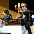 Ghazal singer Talat Aziz give tips to students on budding artists. Ghazal singer Talat Aziz give tips to students on budding artists.