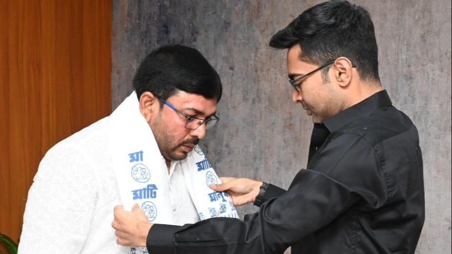 TMC MP Abhishek Banerjee &  BJP MLA Harakali Protiher