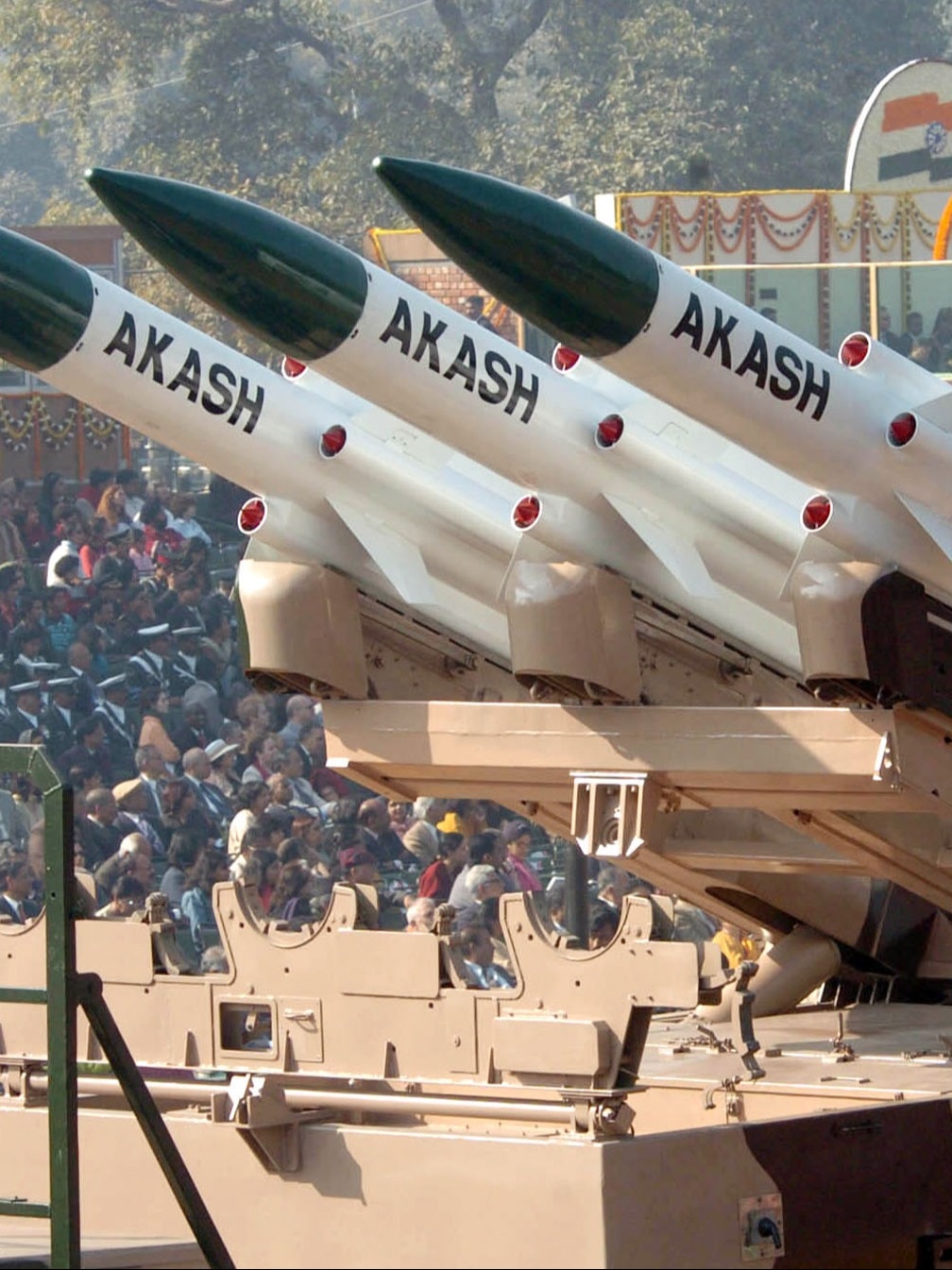 Indegenous Akash missile destroys 4 aerial targets during Astrashakti 2023  exercise - India Today