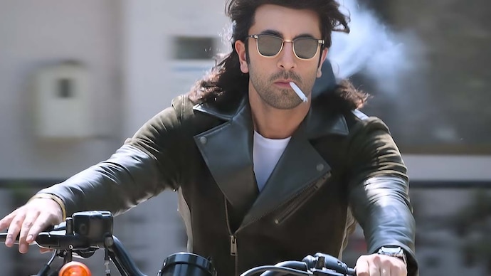 Animal Movie Review Ranbir Kapoor is stellar in problematic paper-thin film Rashmika Mandanna Bobby Deol Anil Kapoor - India Today