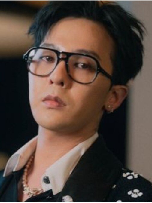 K-pop star G-Dragon announces comeback, signs contract with