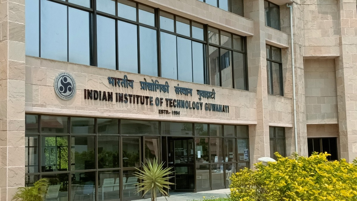 IIT Guwahati receives 164 placement offers on day 1's first two session